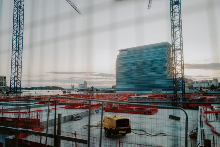 Top Tools and Technologies for Effective Construction Management Today